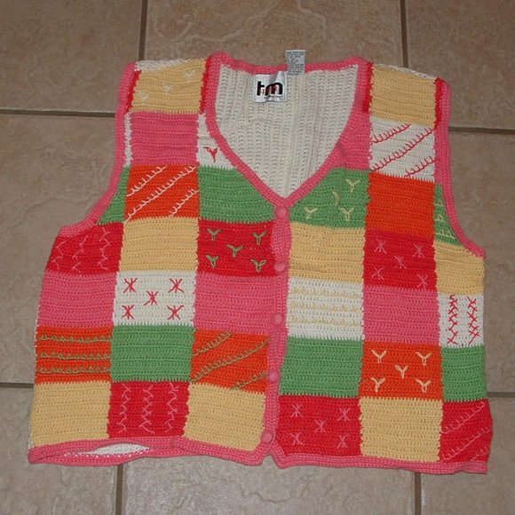 LIKE NEW Crocheted Colorful Sz Small Roomy Sleeveless Cardigan Sweater Vest - Picture 1 of 3
